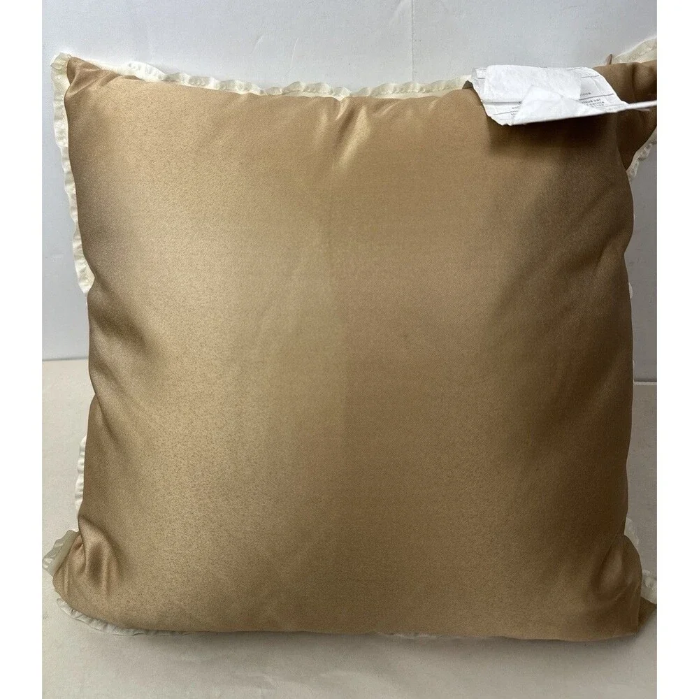 Waterford this pillow